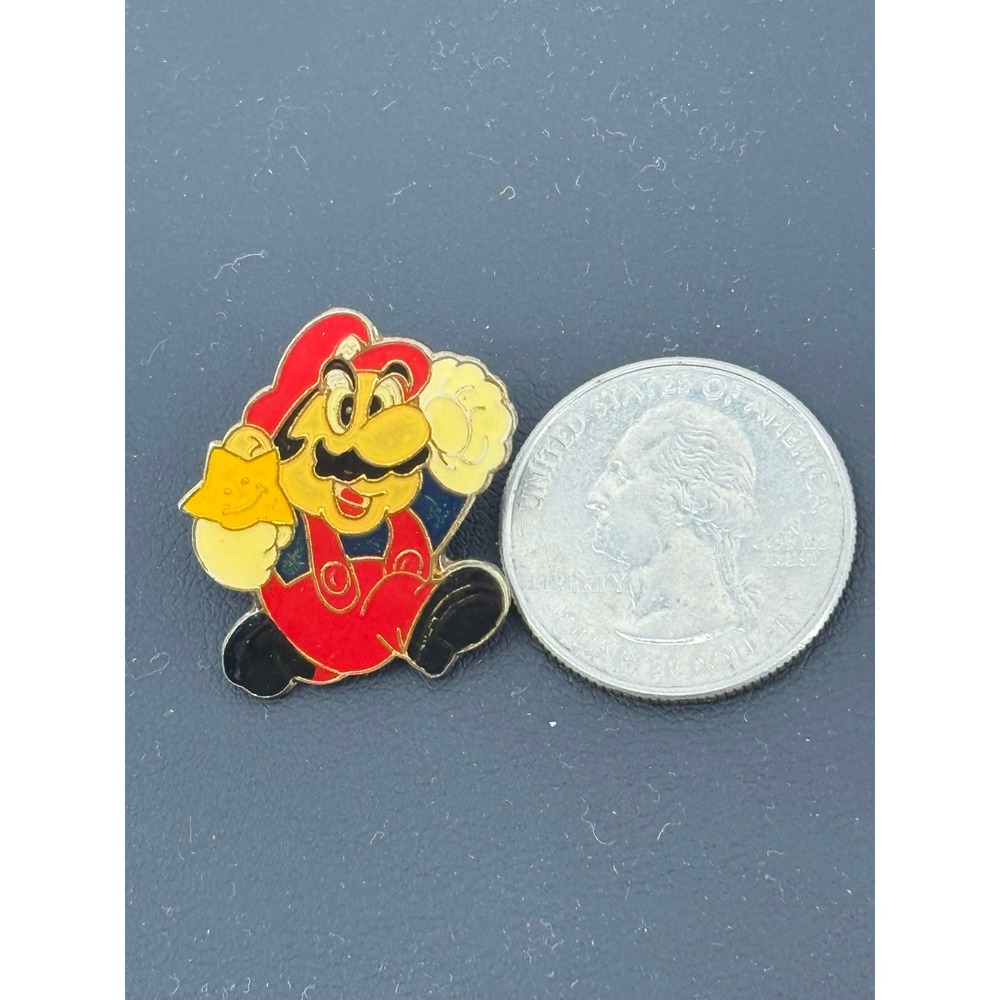 Nintendo 1989 Super Mario Star Pin OS Enamel Red Vintage Retro Gaming 80s